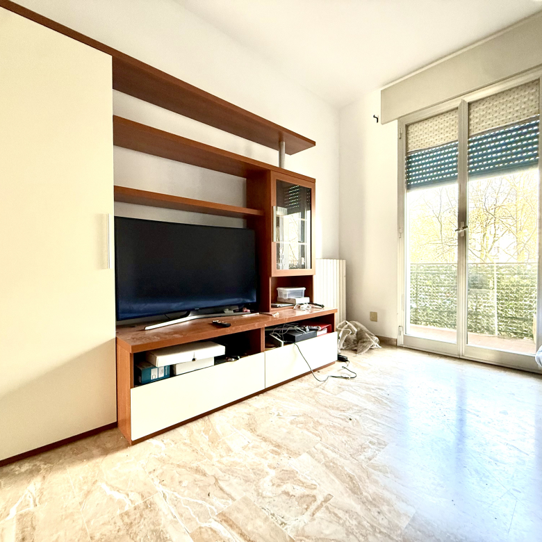 APPARTAMENTO ZONA PIAZZA BOLOGNA
