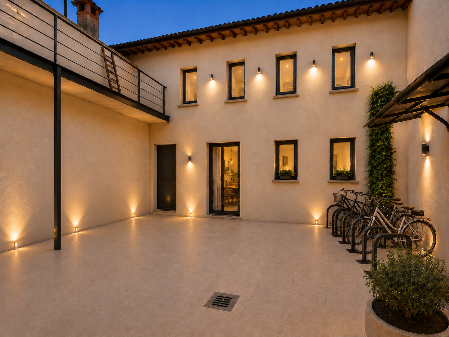 Cortile interno V e O